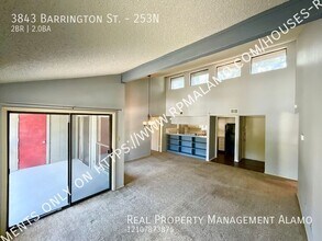 3843 Barrington St in San Antonio, TX - Building Photo - Building Photo