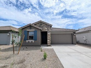10163 W Amelia Ave in Avondale, AZ - Building Photo - Building Photo