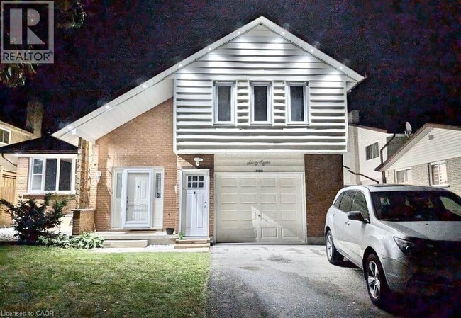 property at 68 Briargate Dr