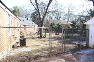 2665 Northview Ave in Decatur, GA - Building Photo - Building Photo