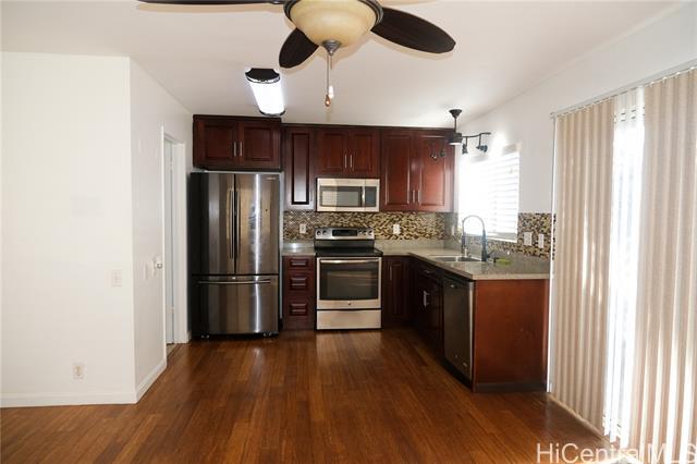 91-1020-1020 Hoomaka St in Ewa Beach, HI - Building Photo - Building Photo