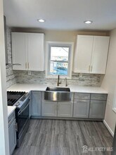 483 East Ave in Woodbridge Township, NJ - Building Photo - Building Photo