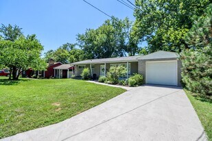 15 Clinton Dr in Columbia, MO - Building Photo