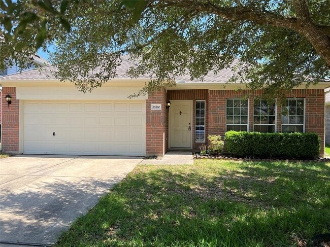 38210 E Sulphur Creek Dr in Magnolia, TX - Building Photo - Building Photo