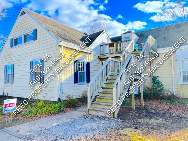 110 Grove St, Unit A