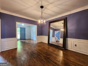 2077 Wilshire Dr SW in Marietta, GA - Building Photo - Building Photo