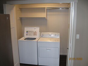 1845 17th Ave SE in Albany, OR - Building Photo - Building Photo