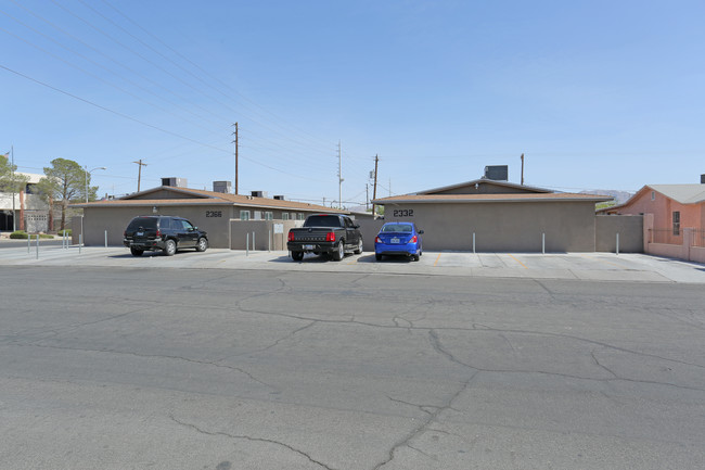 2332-2366 Daley St in North Las Vegas, NV - Building Photo - Building Photo