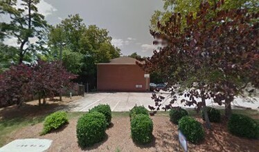 423 N Donahue Dr, Unit # 2 in Auburn, AL - Building Photo - Building Photo