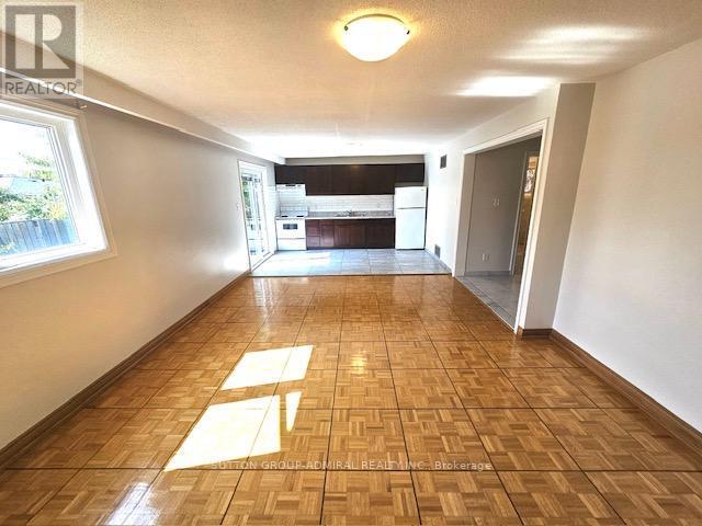 93 N Ridge Rd in Vaughan, ON - Building Photo - Building Photo