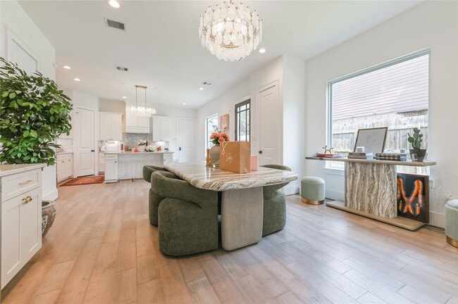 property at 5233 Darling St