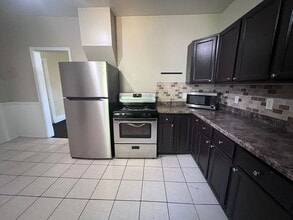 1047 Park St SW in Grand Rapids, MI - Building Photo - Building Photo