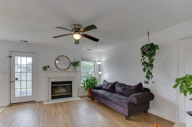 property at 3503 Cantering Ct