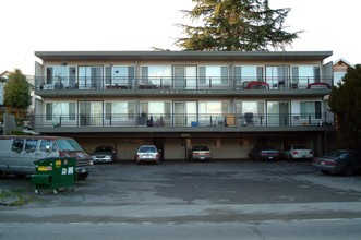 11425 Military Rd S in Seattle, WA - Foto de edificio - Building Photo