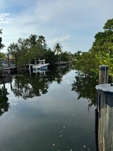 1301 Grouper Dr in Marathon, FL - Building Photo - Building Photo