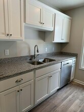237 Crown Cir in Brunswick, GA - Building Photo - Building Photo