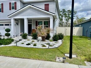 75043 Nassau Station Wy in Yulee, FL - Building Photo - Building Photo