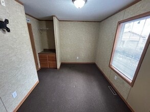 111 S Cedar Dr in Kalispell, MT - Building Photo - Building Photo
