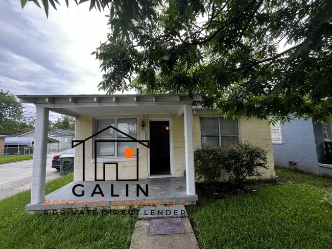property at 2112 Patch St