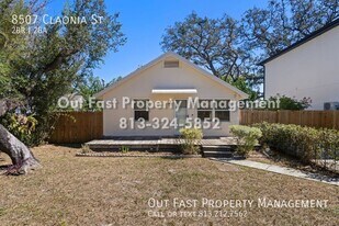 8507 Claonia St in Tampa, FL - Building Photo