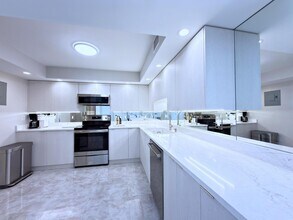 3546 S Ocean Blvd in South Palm Beach, FL - Building Photo - Building Photo