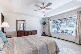 10 Ashley Dr in Pharr, TX - Building Photo - Building Photo