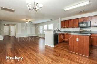 1052 Briar Rose Ln in Ladson, SC - Building Photo - Building Photo