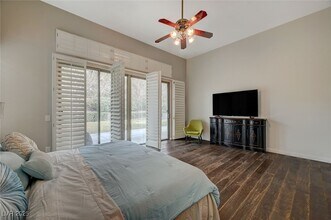 6 Holly Tree Ct in Henderson, NV - Foto de edificio - Building Photo