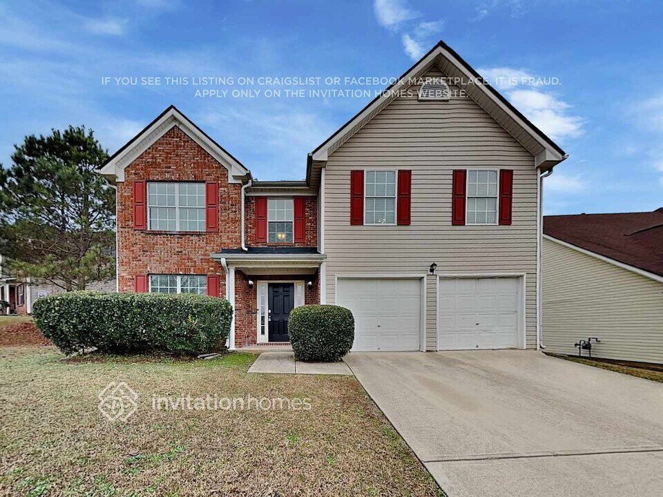 225 Baltimore Ave in Stockbridge, GA - Building Photo