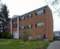 824 Overlook Ave Apartments