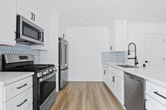 3666 Cardiff in Los Angeles, CA - Building Photo - Building Photo