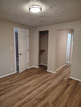 602 S Woody Dr in Roswell, NM - Building Photo - Building Photo