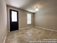 8229 Oak Harvest Dr in San Antonio, TX - Building Photo - Building Photo