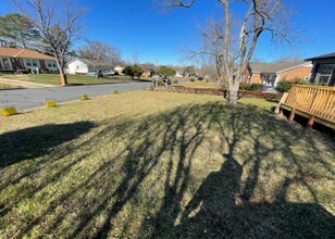 1514 Glenridge Rd in Greensboro, NC - Building Photo - Building Photo