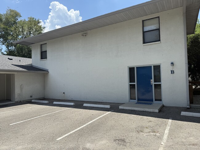 1022 SW 4th Ave in Gainesville, FL - Building Photo - Building Photo
