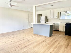 545 Highland Park Dr in Baton Rouge, LA - Building Photo - Building Photo