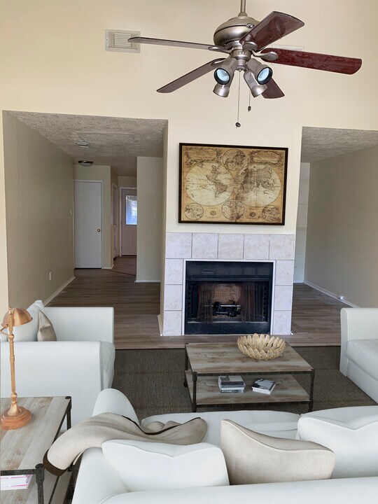 26722 Cypresswood Dr in Spring, TX - Building Photo