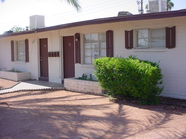 6801 E Avalon Dr in Scottsdale, AZ - Foto de edificio - Building Photo