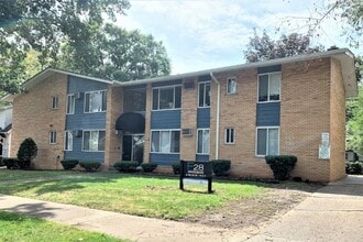 Fern 28, LLC in Ferndale, MI - Foto de edificio - Building Photo