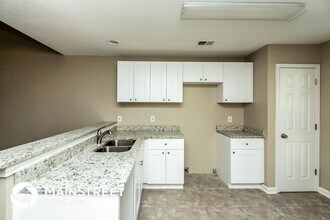 353 Coral Cir in Mcdonough, GA - Building Photo - Building Photo
