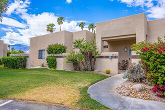 28409 Taos Ct in Cathedral City, CA - Building Photo - Building Photo