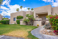 28409 Taos Ct in Cathedral City, CA - Foto de edificio - Building Photo