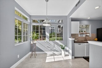 7875 Canyon Meadow Cir, Unit C in Pleasanton, CA - Building Photo - Building Photo