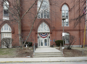 St. John's Apartments in Dover, NH - Building Photo - Building Photo