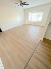 2115 Placentia Ave, Unit 18 in Costa Mesa, CA - Building Photo - Building Photo