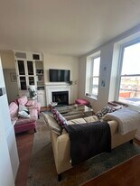 1830 17th St NW, Unit 604 in Washington, DC - Building Photo
