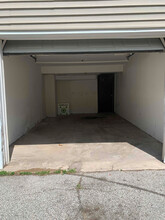 3117 Schuetzen Ln in Davenport, IA - Building Photo - Building Photo