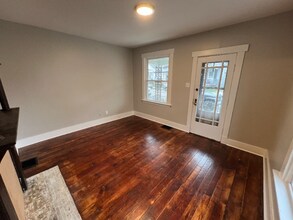 509 7th Ave in Dayton, KY - Foto de edificio - Building Photo