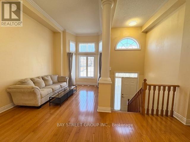 156 Legends Way in Markham, ON - Building Photo - Building Photo