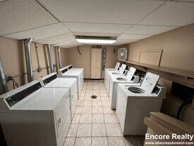 245 Main St in Watertown, MA - Building Photo